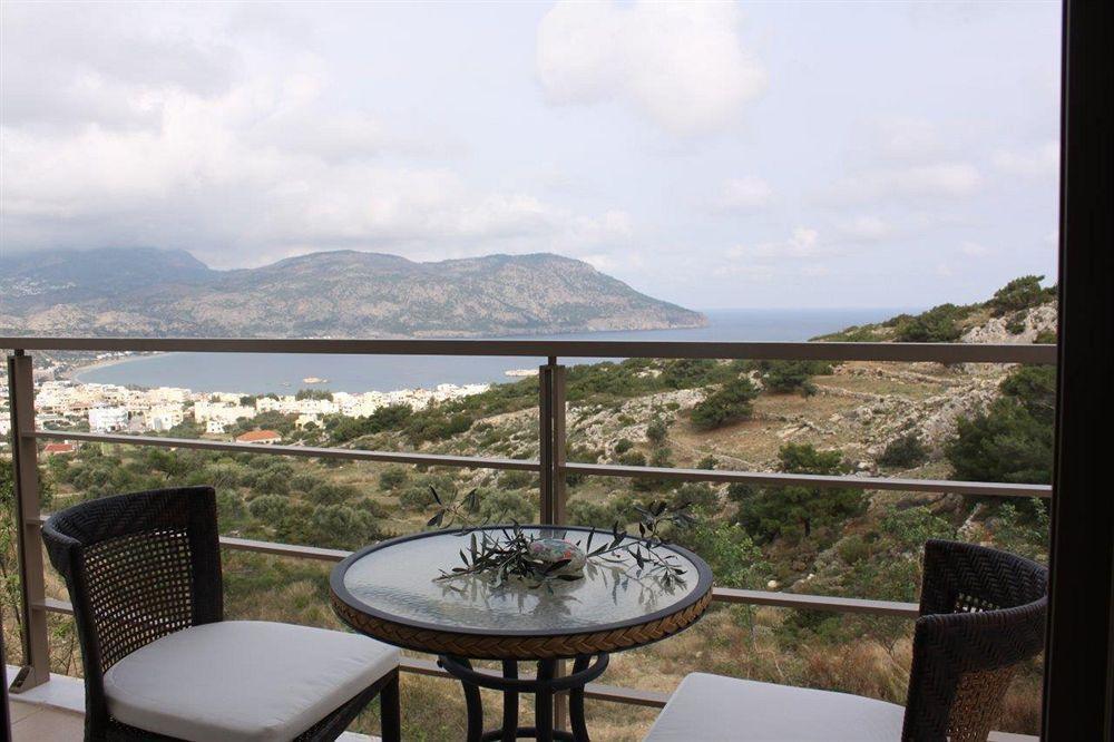 Renata'S Villas Karpathos Extérieur photo